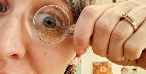 Hypermétropie : symptômes et solutions visuelles
